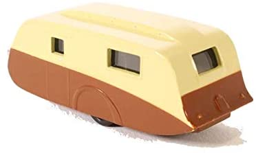 76CV003 - Brown/Cream Caravan